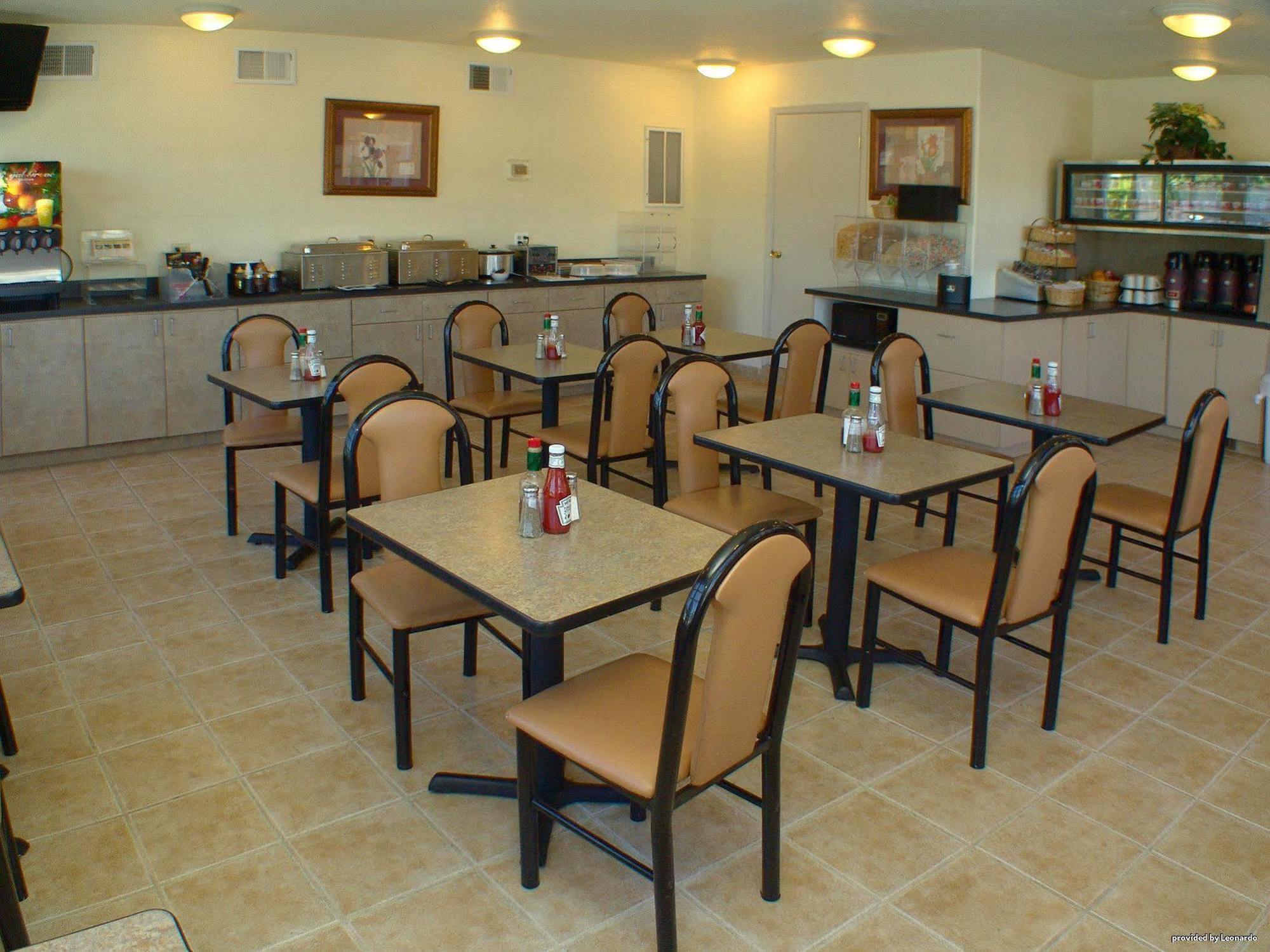 Best Western Garden Villa Inn Roseburg Restaurant photo
