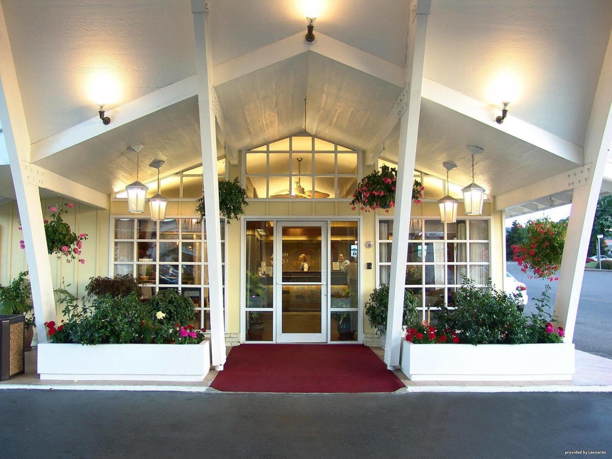 Best Western Garden Villa Inn Roseburg Exterior photo