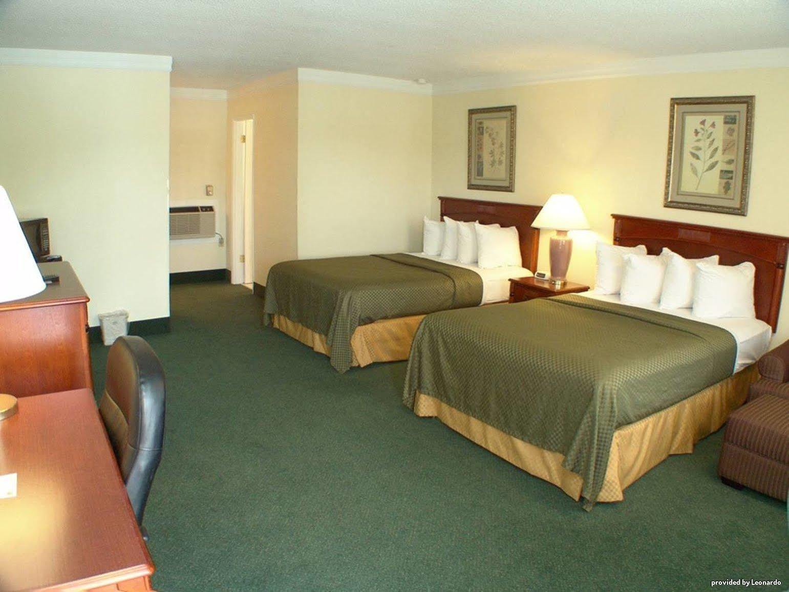 Best Western Garden Villa Inn Roseburg Exterior photo