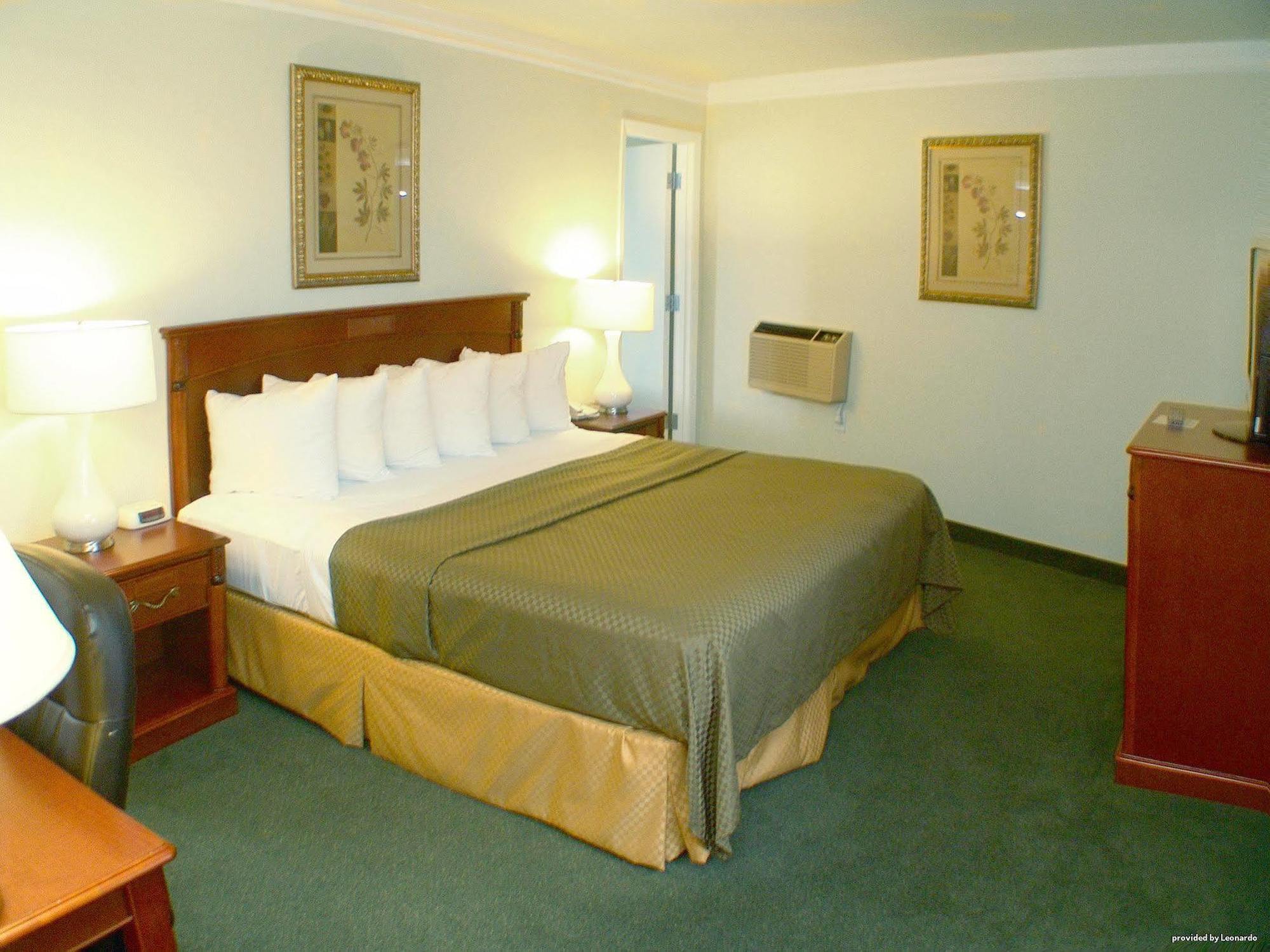 Best Western Garden Villa Inn Roseburg Exterior photo